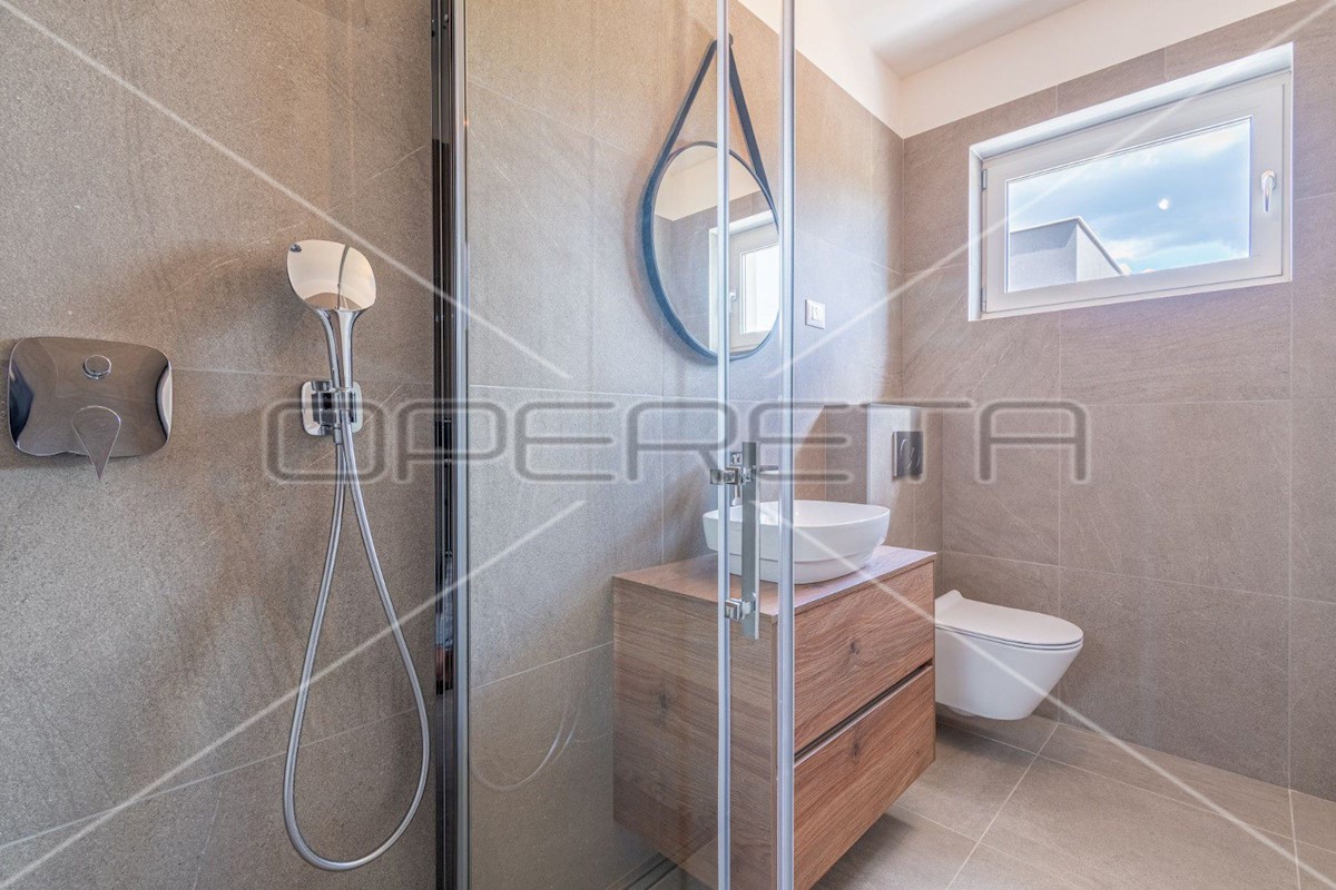 Apartma Na predaj - ISTARSKA POREČ
