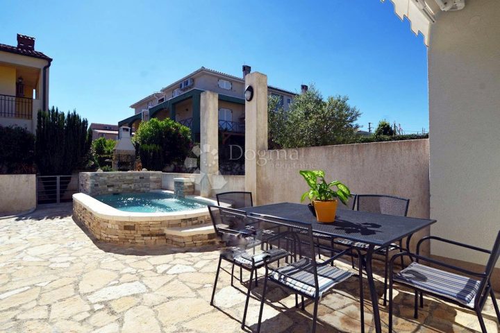 House for sale 85 m² – Banjole