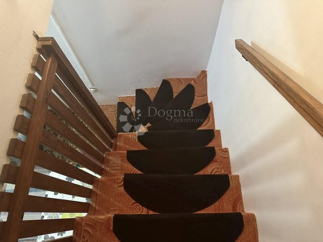 Maison À vendre - Primorsko-goranska Novi Vinodolski - foto 5/8