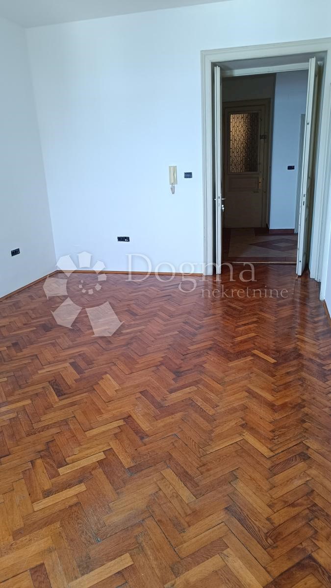 Apartmán Na predaj - PRIMORSKO-GORANSKA RIJEKA