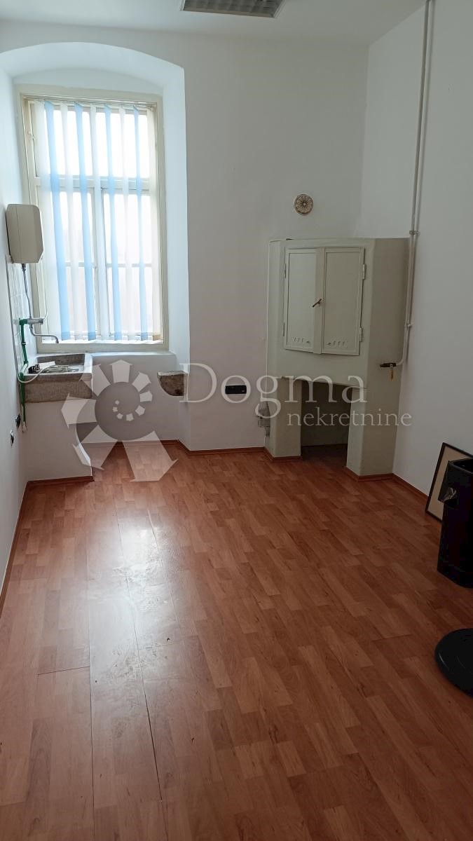 Apartmán Na predaj - PRIMORSKO-GORANSKA RIJEKA