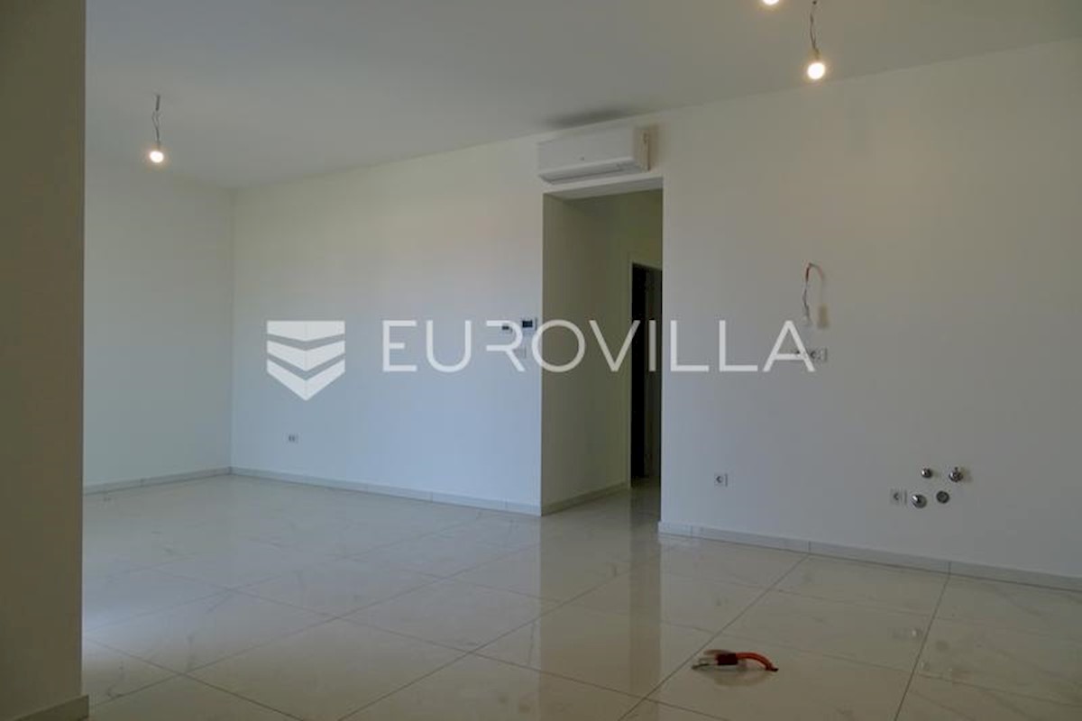 Flat For sale - PRIMORSKO-GORANSKA KRK