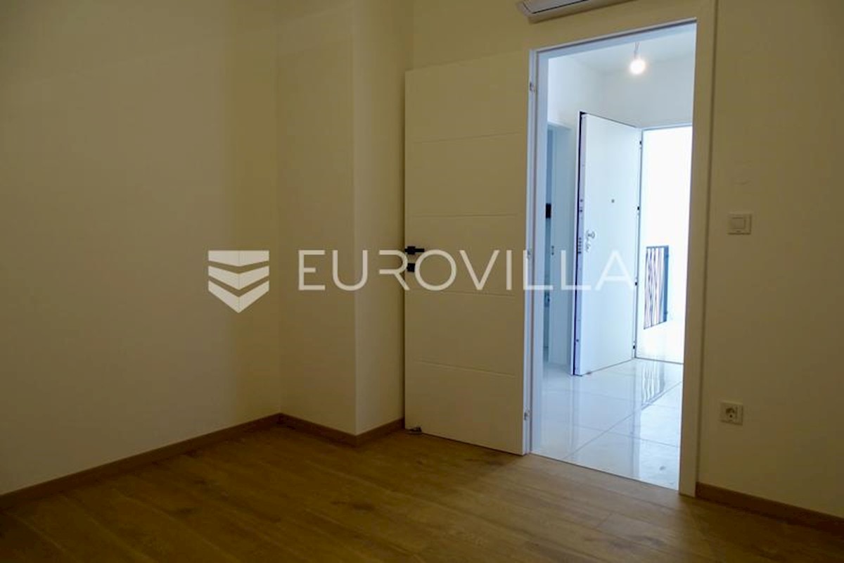 Flat For sale - PRIMORSKO-GORANSKA KRK