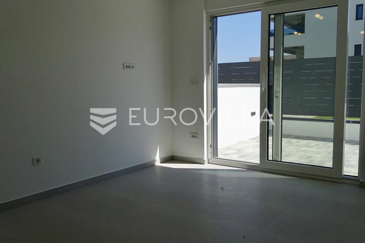 Flat For sale - PRIMORSKO-GORANSKA KRK