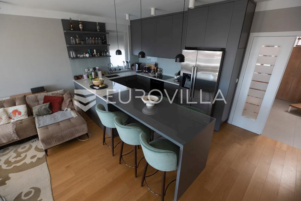 Appartement À vendre - ZADARSKA ZADAR