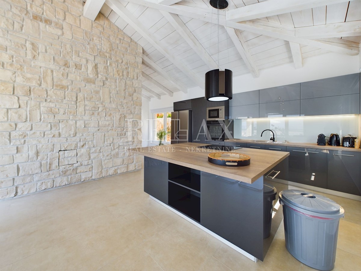 Casa In vendita - PRIMORSKO-GORANSKA CRIKVENICA