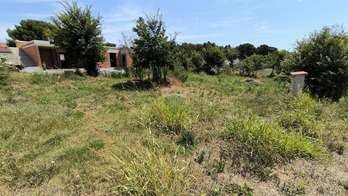 Land For sale - ISTARSKA MEDULIN