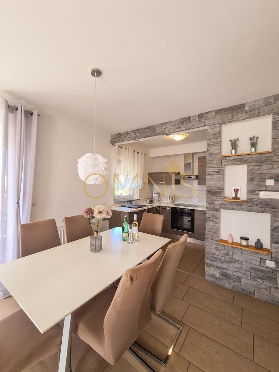 Flat For rent - PRIMORSKO-GORANSKA JELENJE