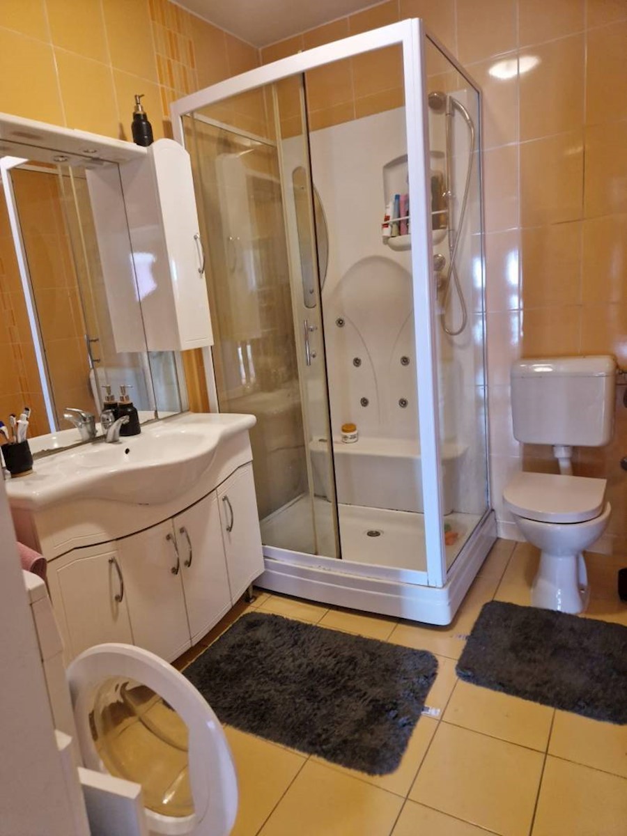 Flat For sale - PRIMORSKO-GORANSKA CRIKVENICA