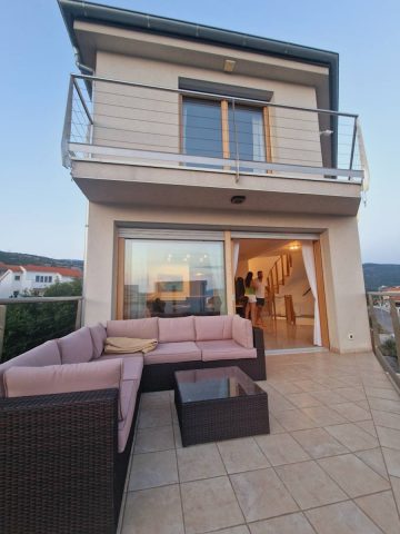 Kuća na prodaju 165 m² – Novi Vinodolski