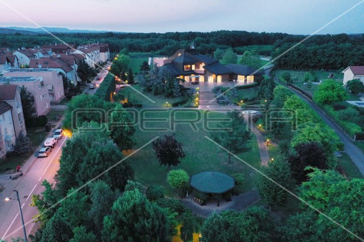 Haus Zu verkaufen - Grad Zagreb Zagreb - foto 4/24