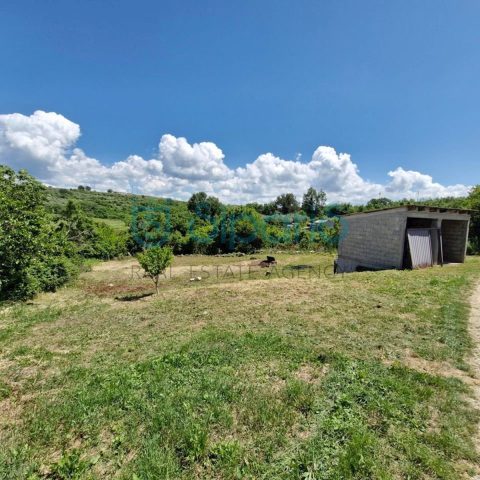 Parcela na predaj 702 m² – Brtonigla