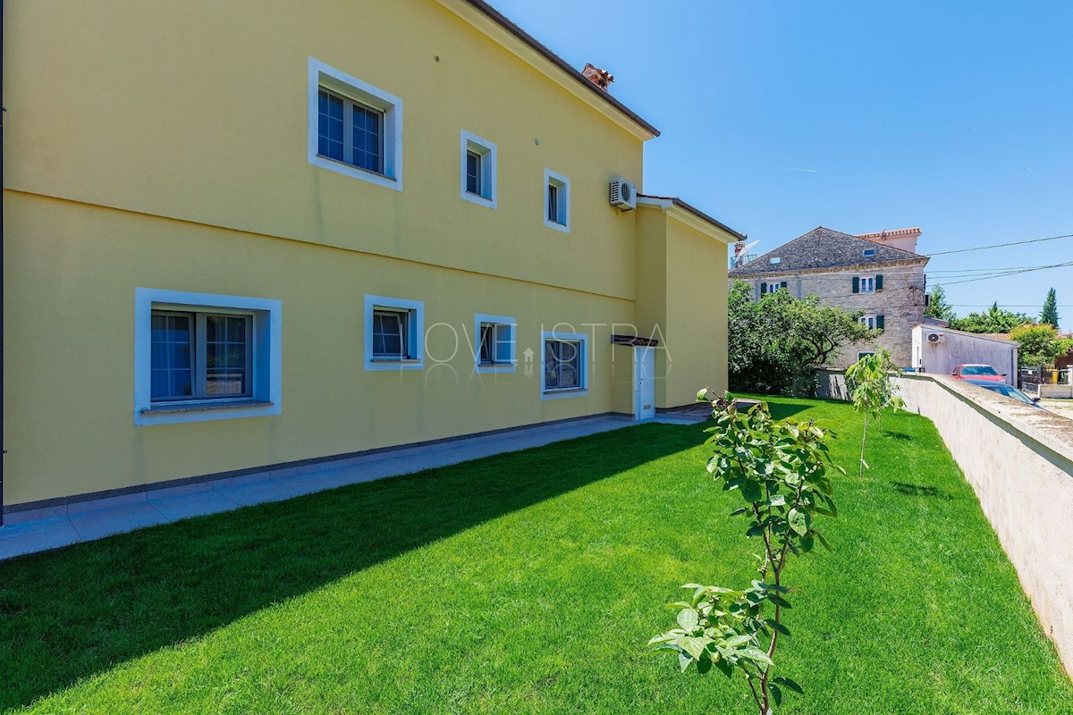 Haus Zu verkaufen - Istarska Poreč - foto 2/8
