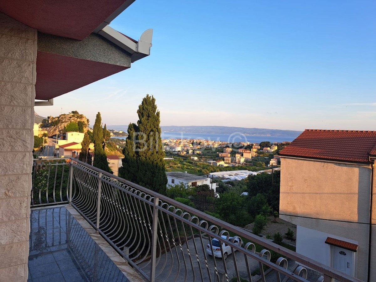 Flat For rent - SPLITSKO-DALMATINSKA SPLIT