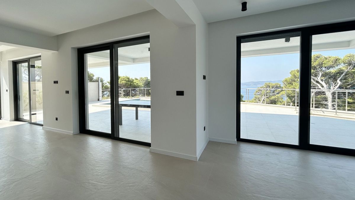 House For sale - SPLITSKO-DALMATINSKA MAKARSKA