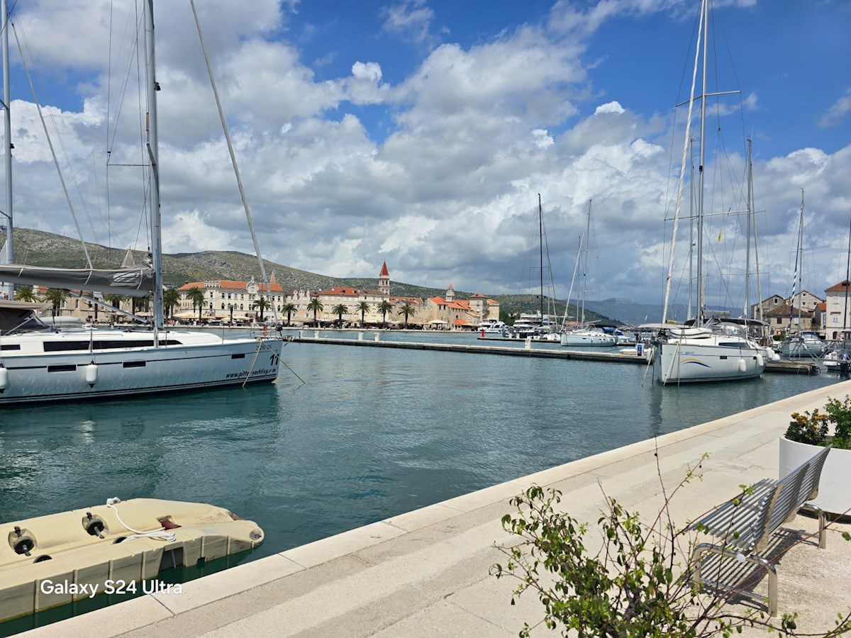 Hiša Na predaj - SPLITSKO-DALMATINSKA TROGIR