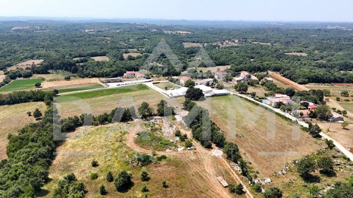 Grundstück zu verkaufen 19747 m² – Sveti Lovreč Pazenatički