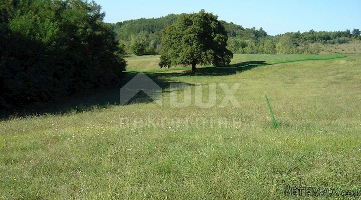 Land For sale - ISTARSKA KAROJBA