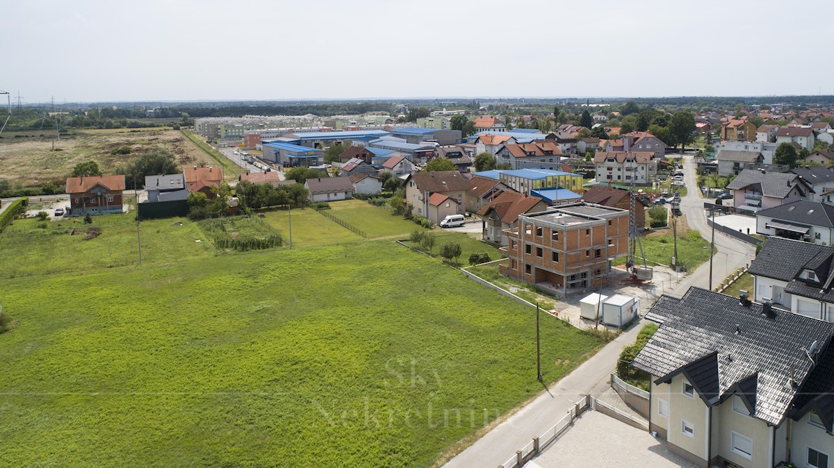 Terreno In vendita - GRAD ZAGREB ZAGREB