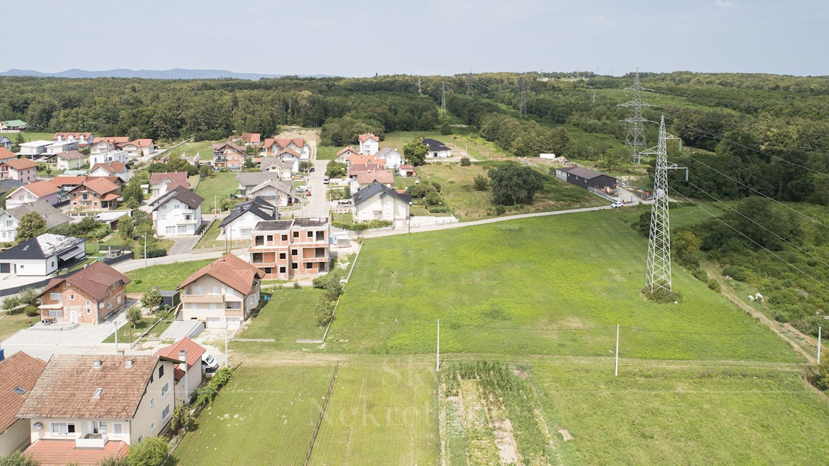 Terreno In vendita - GRAD ZAGREB ZAGREB