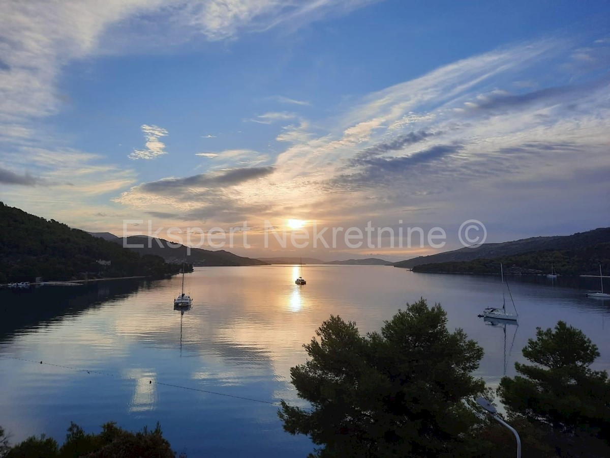 Apartment Zu verkaufen - SPLITSKO-DALMATINSKA MARINA