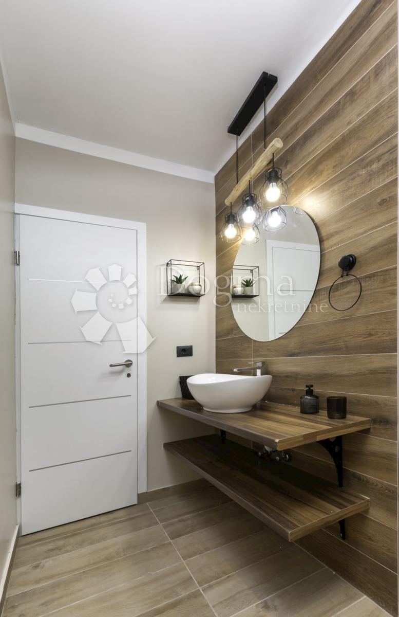 Flat For sale - ISTARSKA PULA