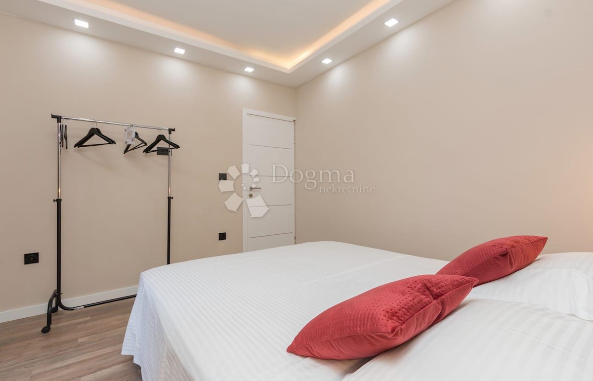 Flat For sale - ISTARSKA PULA