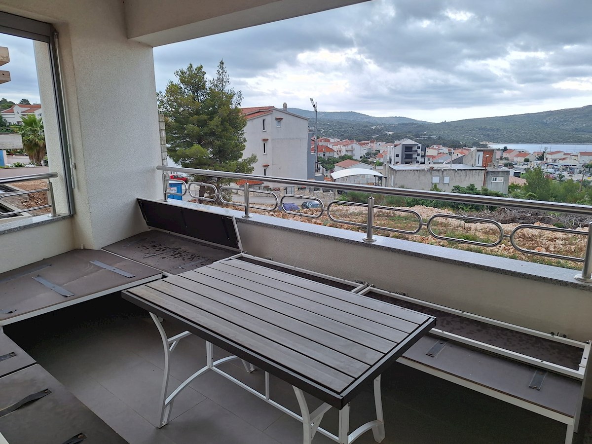 Appartement À vendre - ŠIBENSKO-KNINSKA PRIMOŠTEN