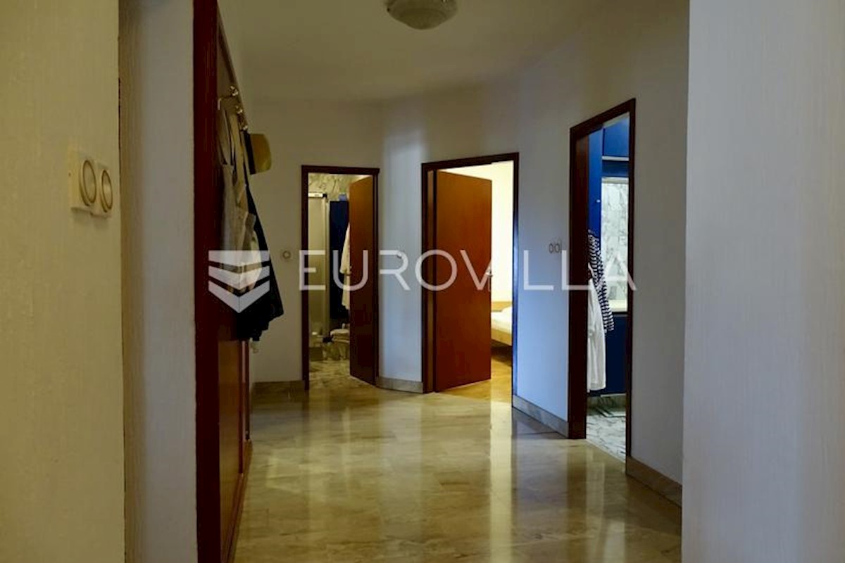 Flat For sale - PRIMORSKO-GORANSKA KRK