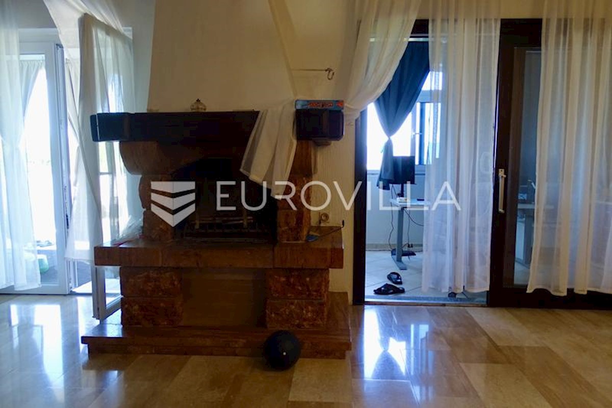 Flat For sale - PRIMORSKO-GORANSKA KRK