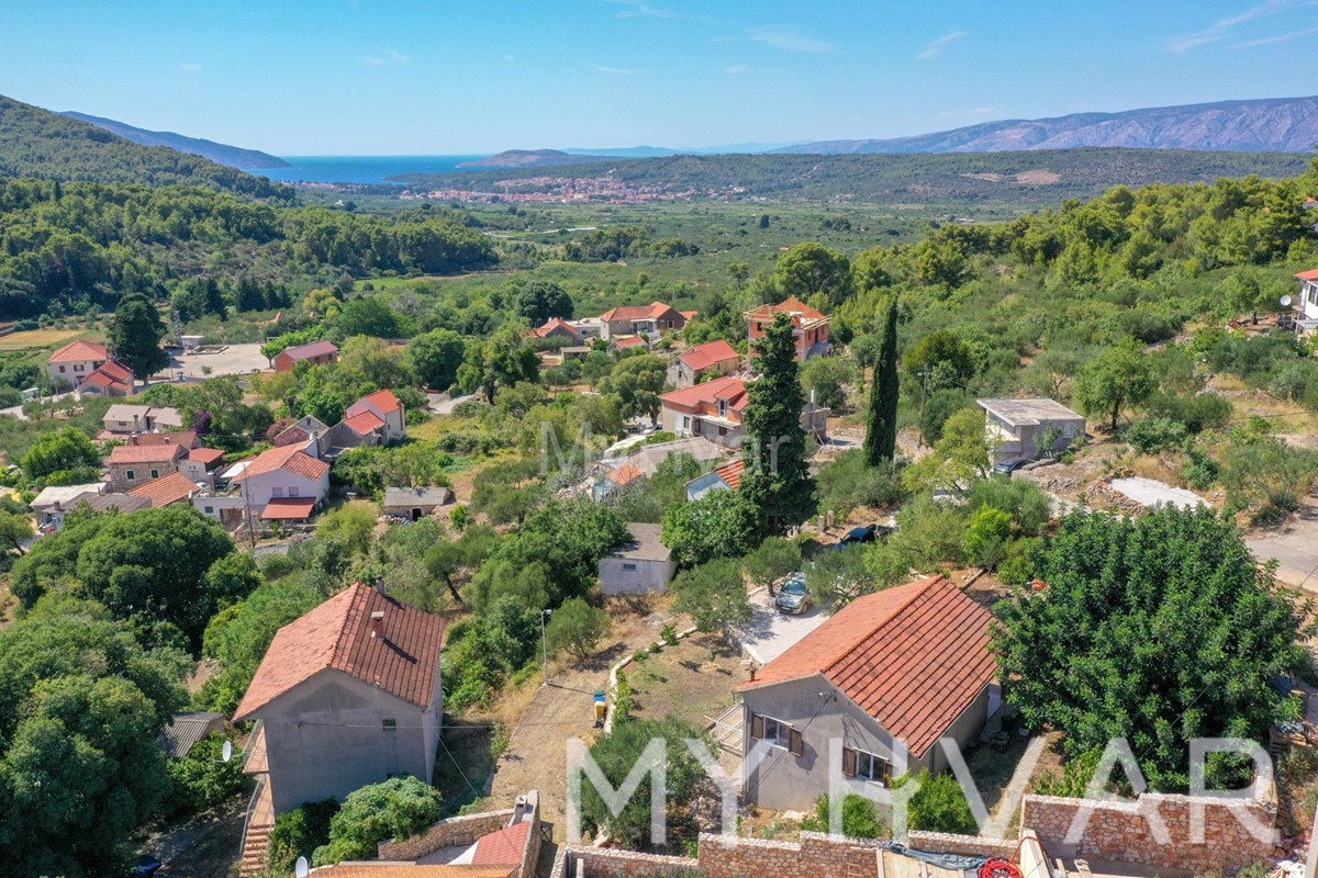 Haus Zu verkaufen - SPLITSKO-DALMATINSKA STARI GRAD