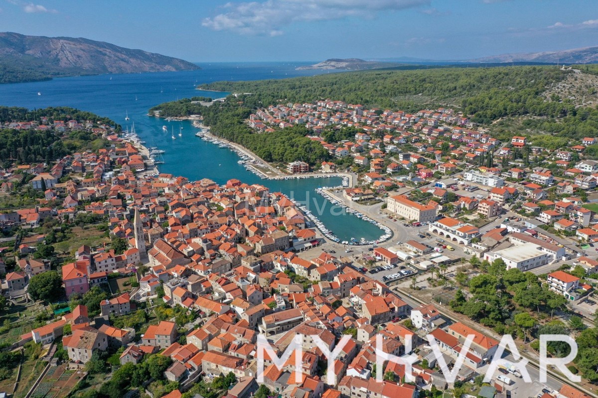 Kuća Na prodaju - SPLITSKO-DALMATINSKA STARI GRAD