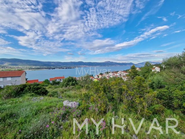Land for sale 3198 m² – Čiovo