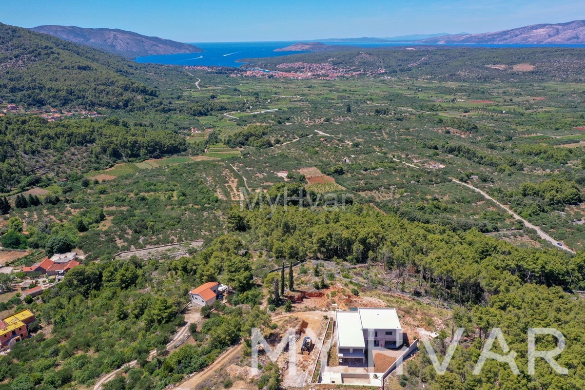 Land For sale - SPLITSKO-DALMATINSKA STARI GRAD