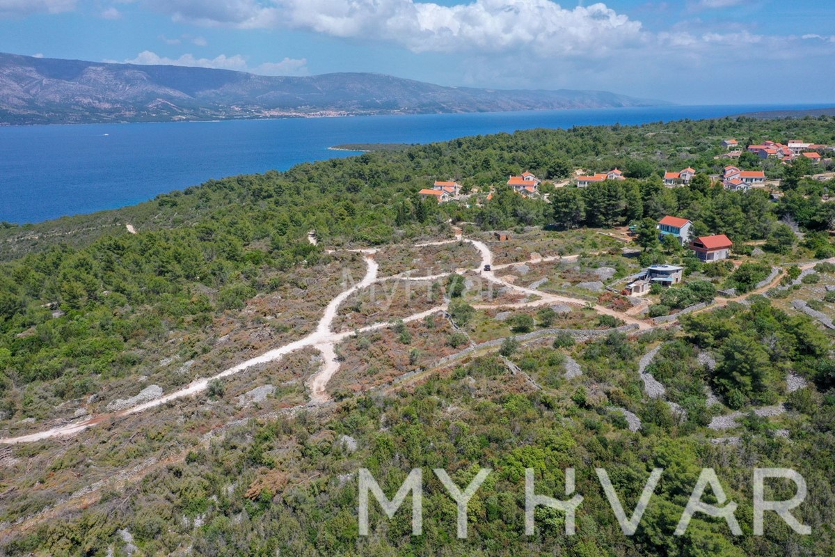 Land For sale - SPLITSKO-DALMATINSKA STARI GRAD