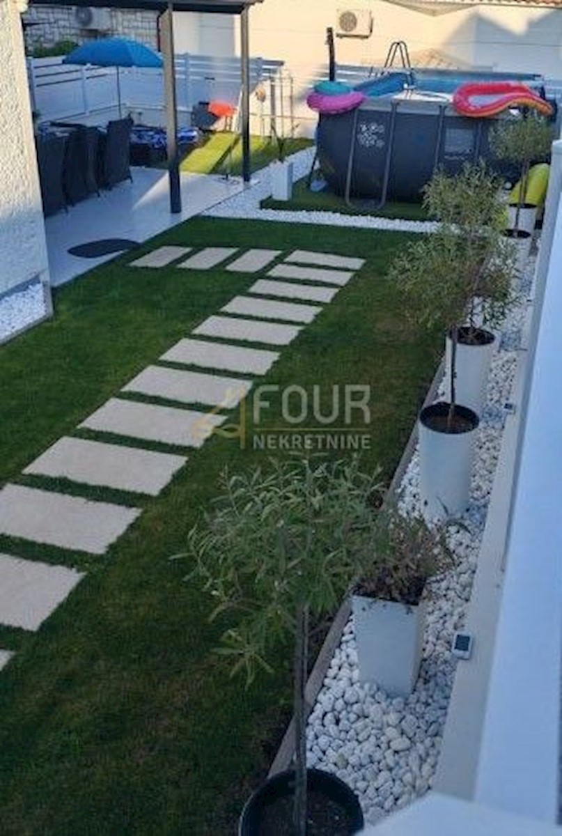 Apartmán Na predaj - ISTARSKA NOVIGRAD