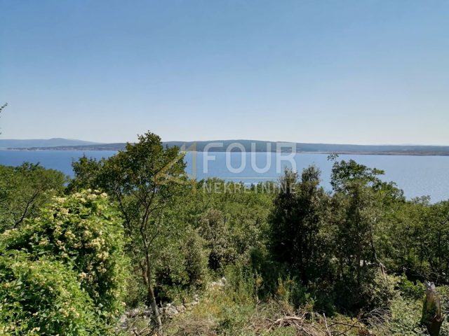 Zemljište na prodaju 1723 m² – Dramalj