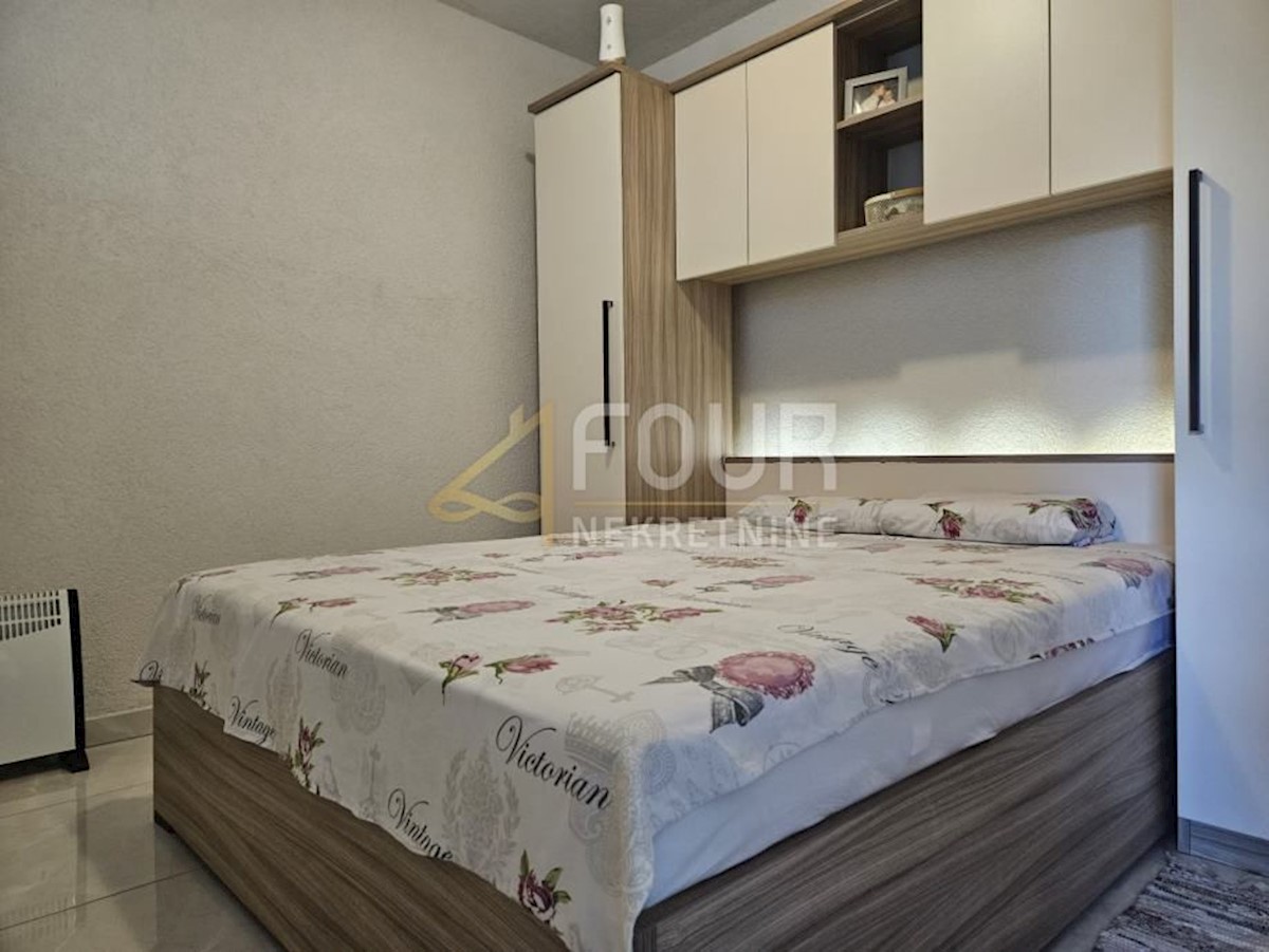 Apartma Na predaj - PRIMORSKO-GORANSKA CRIKVENICA