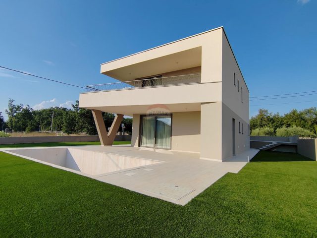 Kuća na prodaju 173 m² – Brzac