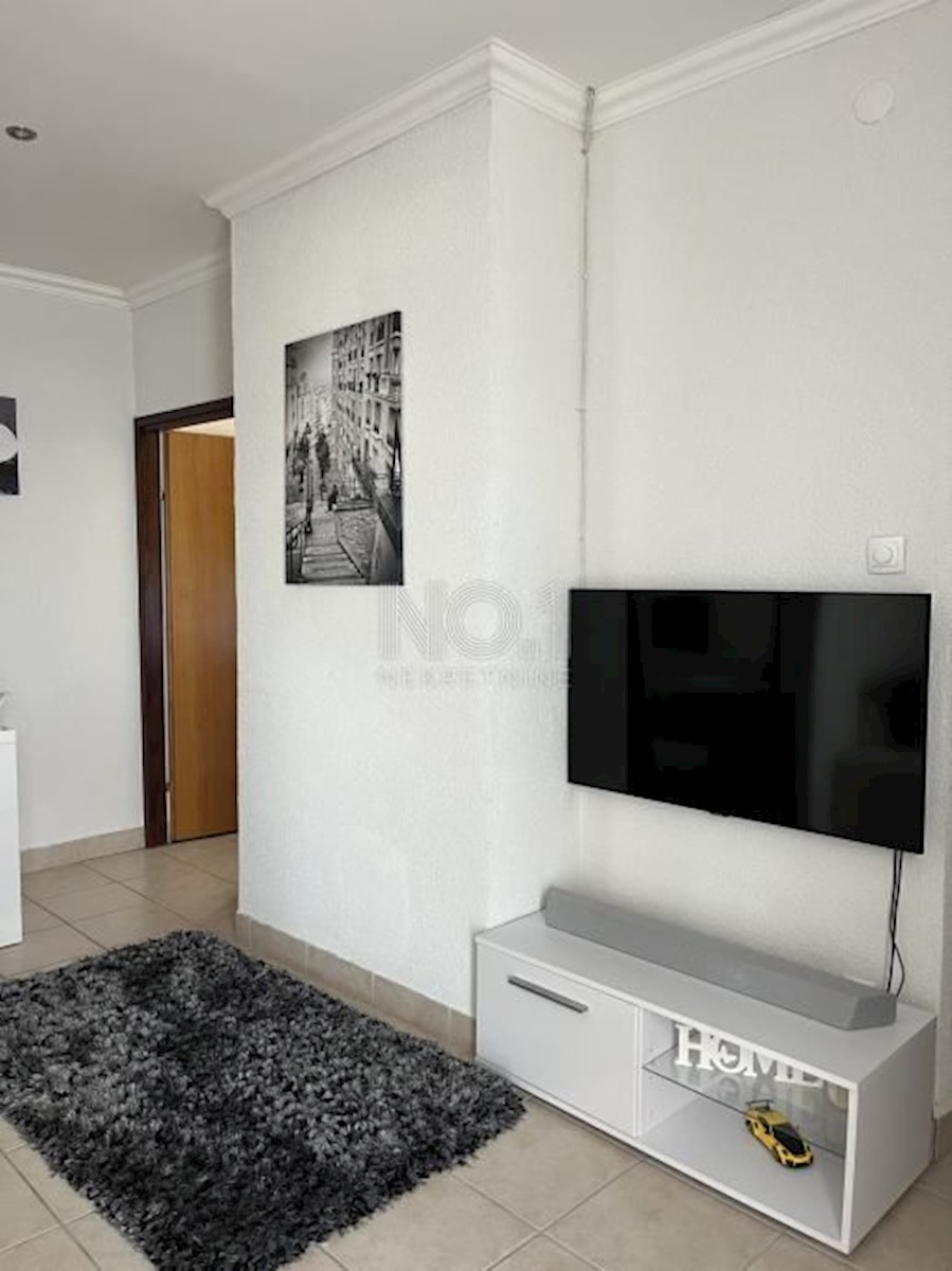 Apartma Na predaj - PRIMORSKO-GORANSKA CRIKVENICA