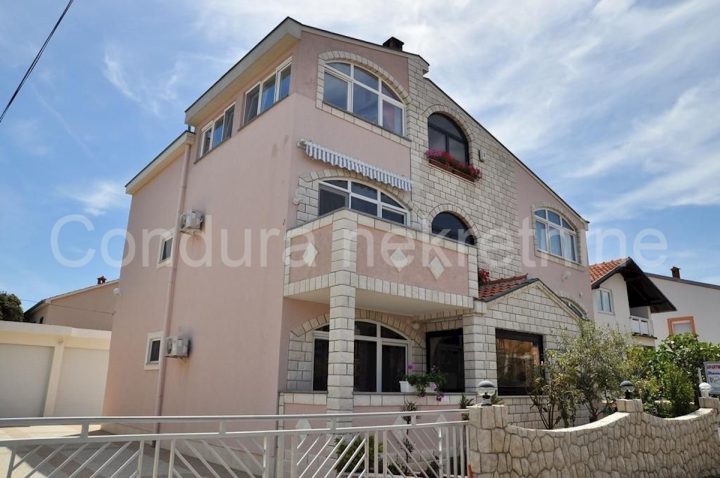 Kuća Na prodaju - Zadarska Nin - foto 2/40