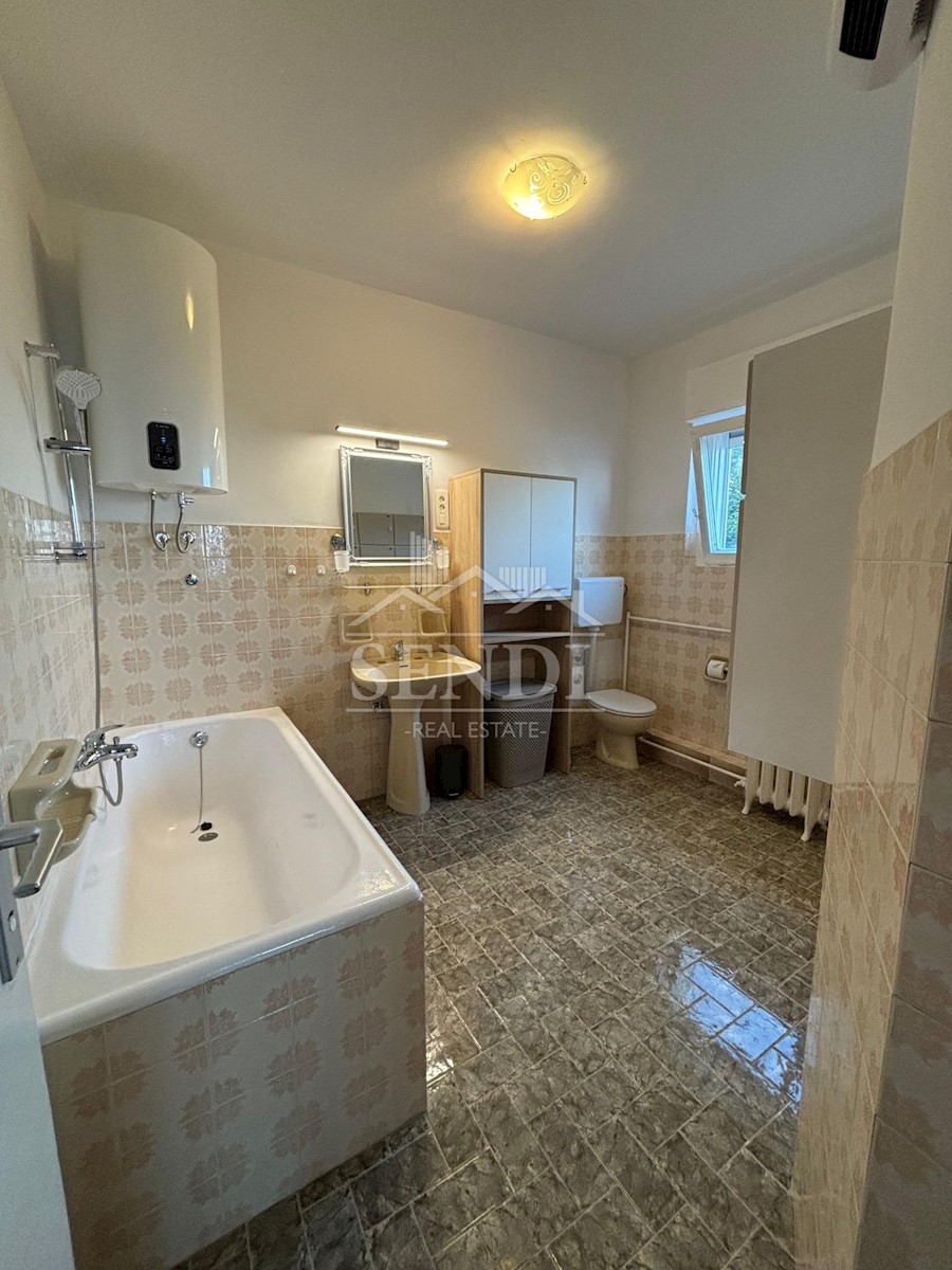 Flat For rent - PRIMORSKO-GORANSKA OPATIJA