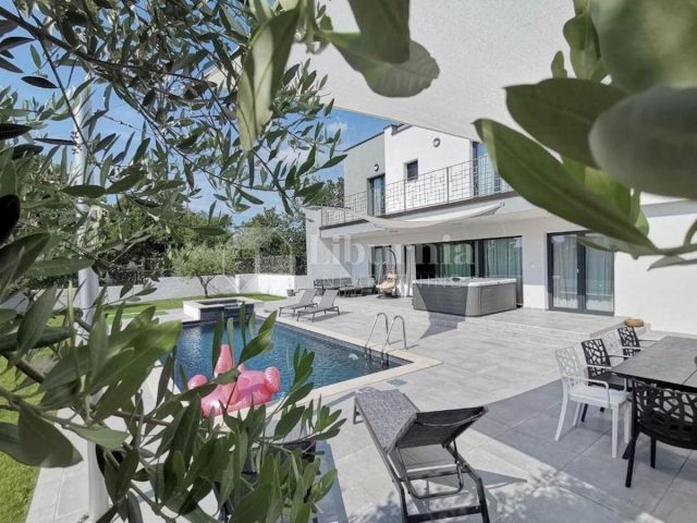 Casa In vendita - Istarska Poreč - foto 2/34