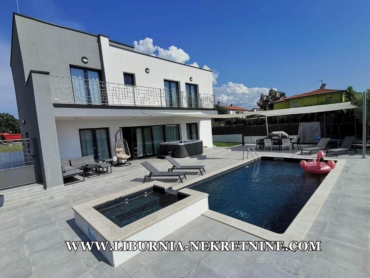 House For sale - Istarska Poreč - foto 1/34