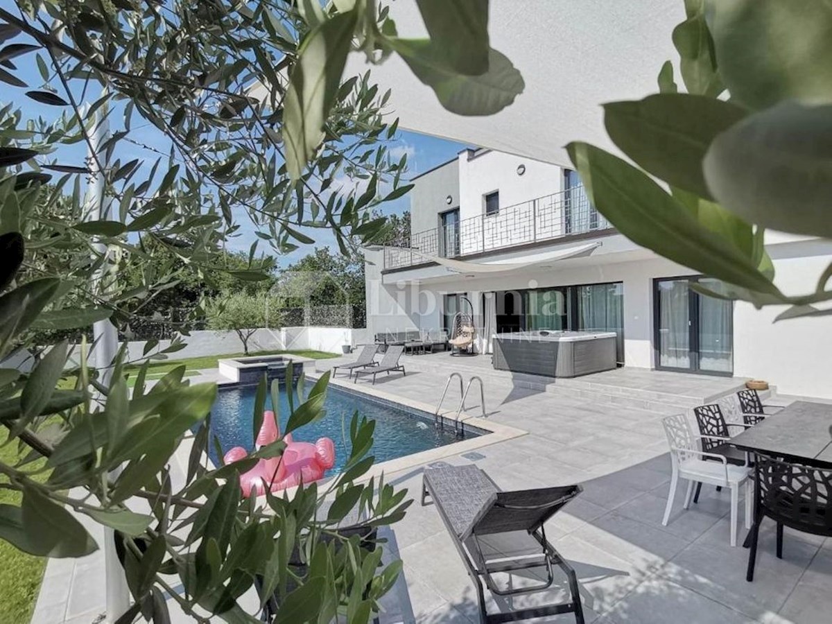 House For sale - Istarska Poreč - foto 2/34