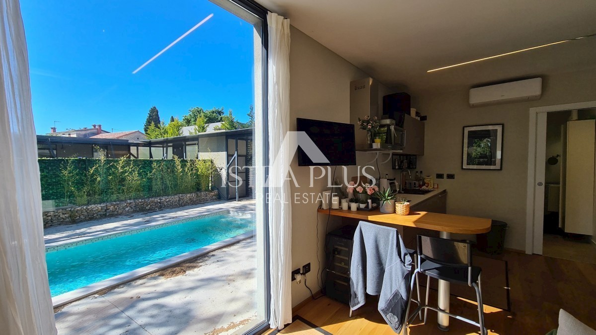 Haus Zu verkaufen - ISTARSKA POREČ