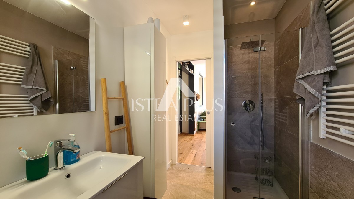 Haus Zu verkaufen - ISTARSKA POREČ