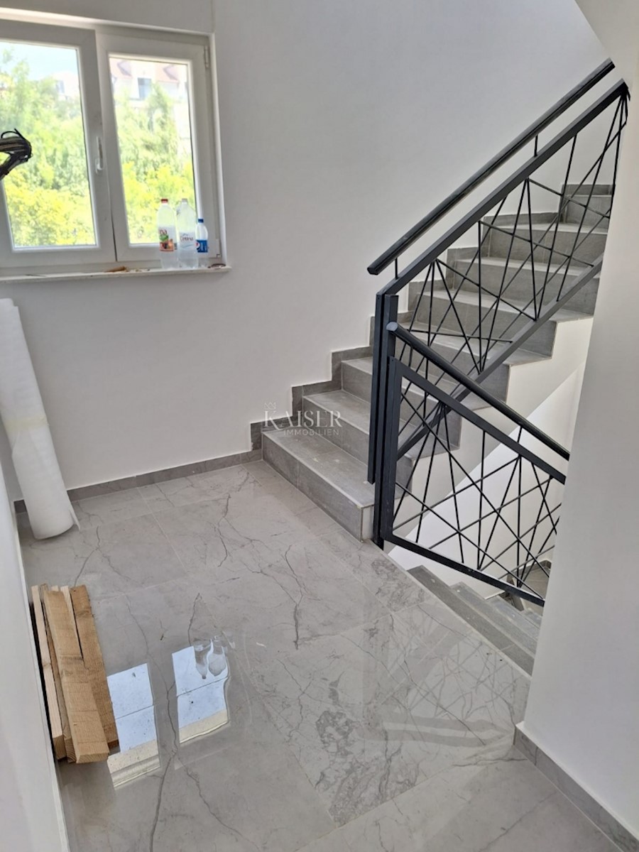 House For sale - ZADARSKA RAŽANAC