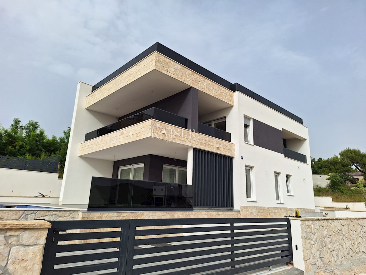 House For sale - Zadarska Ražanac - foto 3/22