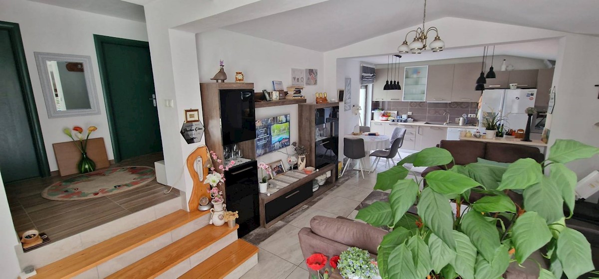 Apartment Zu verkaufen - PRIMORSKO-GORANSKA KRK